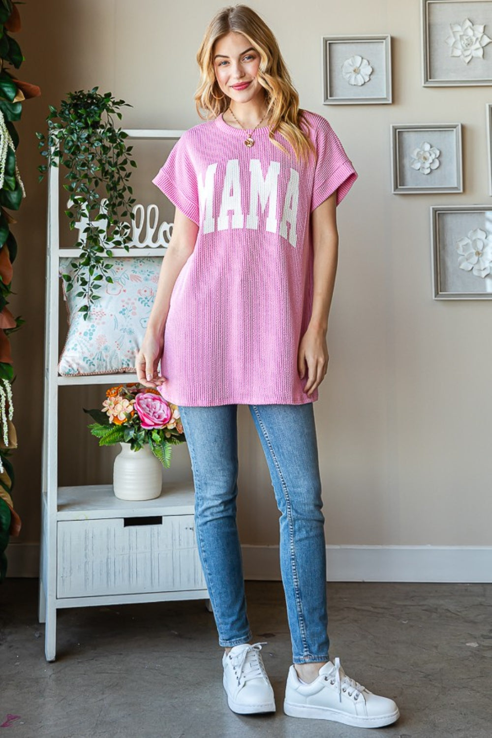 Mama Full Size Letter Graphic Short Sleeve T-Shirt